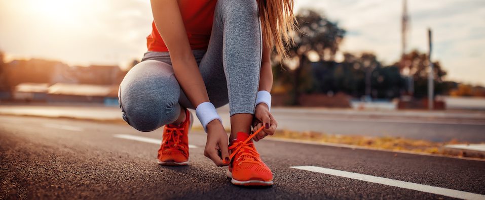 woman_preparing_for_jogging