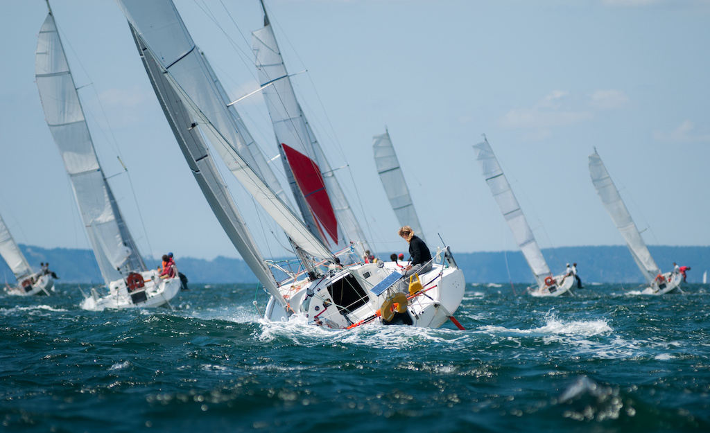 Focus sur la voile sportive à haut niveau